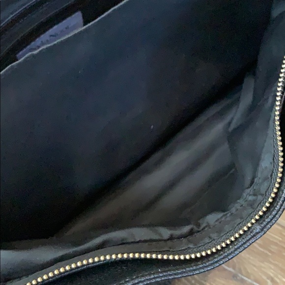 Nyla Noor pebbled black bag - Picture 4 of 4
